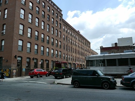 Enlarge photo 25