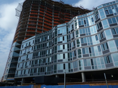 45-60 Center Blvd LIC, NY 11101