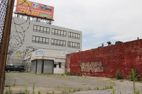Enlarge photo 6