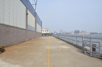 Enlarge photo 14