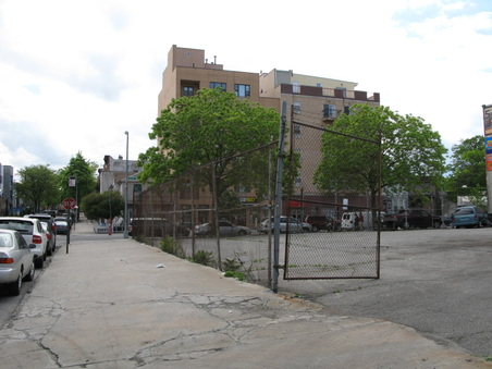 Enlarge photo 14