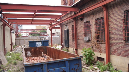 Enlarge photo 25