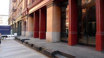 Enlarge photo 2