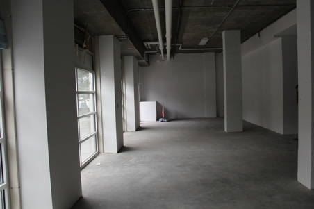 Enlarge photo 12