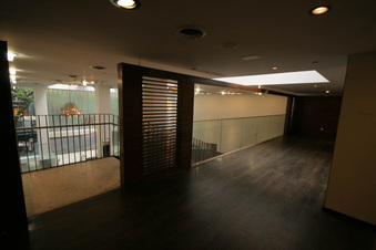 Enlarge photo 30
