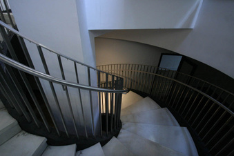 Enlarge photo 37