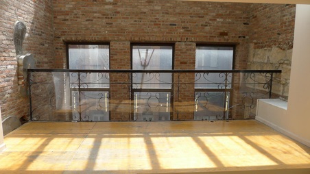 Enlarge photo 32