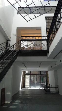 Enlarge photo 37