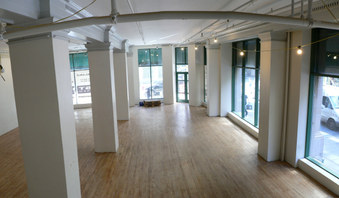Enlarge photo 16
