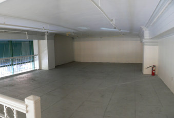 Enlarge photo 17