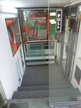 Enlarge photo 8