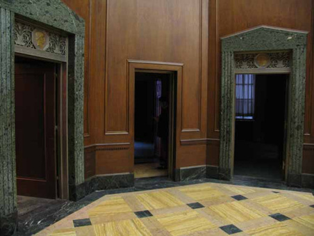 Enlarge photo 23