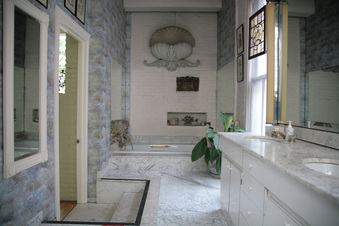 Enlarge photo 30
