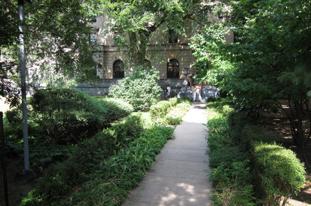 Enlarge photo 8