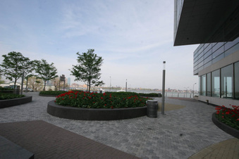 Enlarge photo 8
