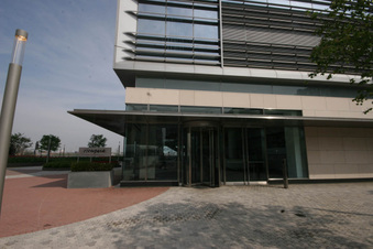 Enlarge photo 17
