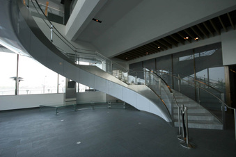 Enlarge photo 29