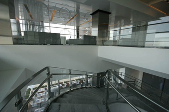 Enlarge photo 35