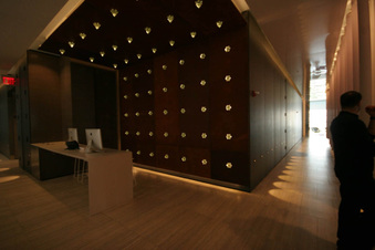Enlarge photo 59