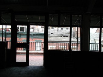 Enlarge photo 18