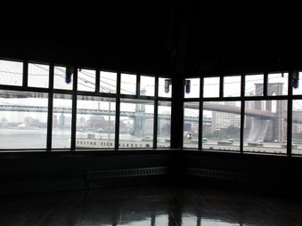 Enlarge photo 33