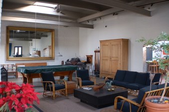 Enlarge photo 19