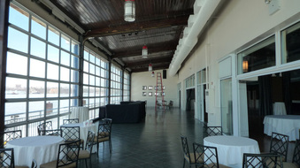 Enlarge photo 17
