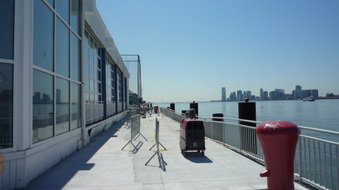 Enlarge photo 23