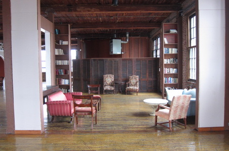 Enlarge photo 15