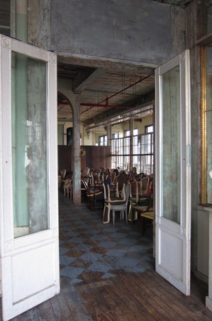 Enlarge photo 21