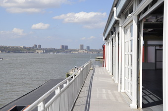 Enlarge photo 11