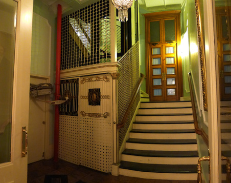 Enlarge photo 16