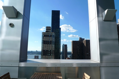 Enlarge photo 21