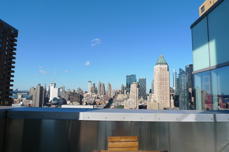 Enlarge photo 23