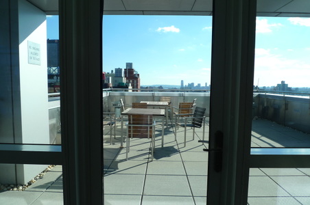 Enlarge photo 36