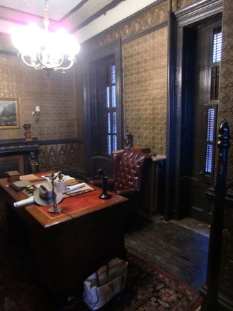 Enlarge photo 22