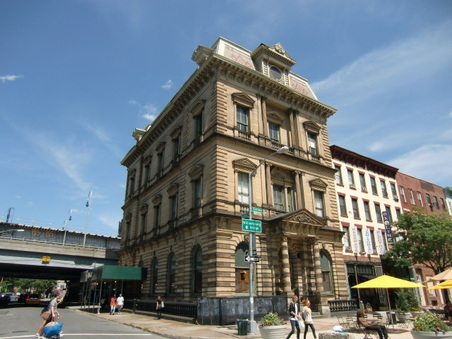 Enlarge photo 47