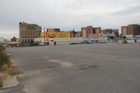 Enlarge photo 40