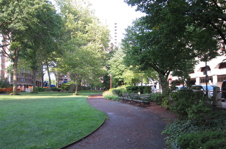 Enlarge photo 11