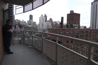 Enlarge photo 10