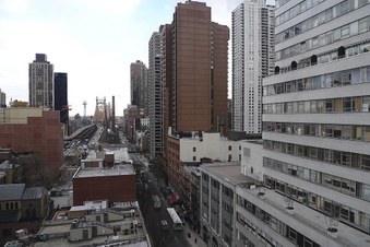 Enlarge photo 28