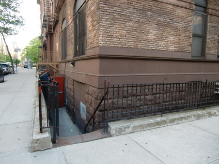 Enlarge photo 8