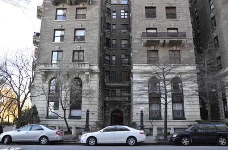 380 Riverside Drive, Exterior