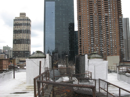 Enlarge photo 25