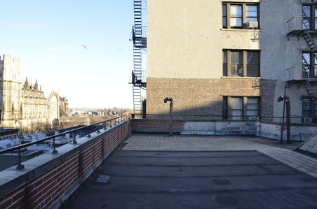 Enlarge photo 27