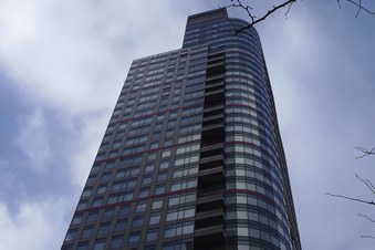 Enlarge photo 3