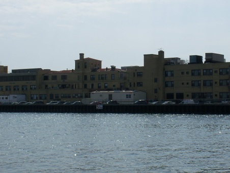 Enlarge photo 12