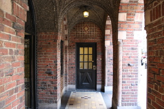 Enlarge photo 11
