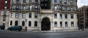 418 Central Park West