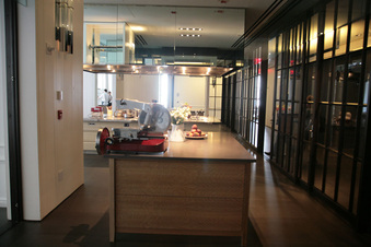 Enlarge photo 42